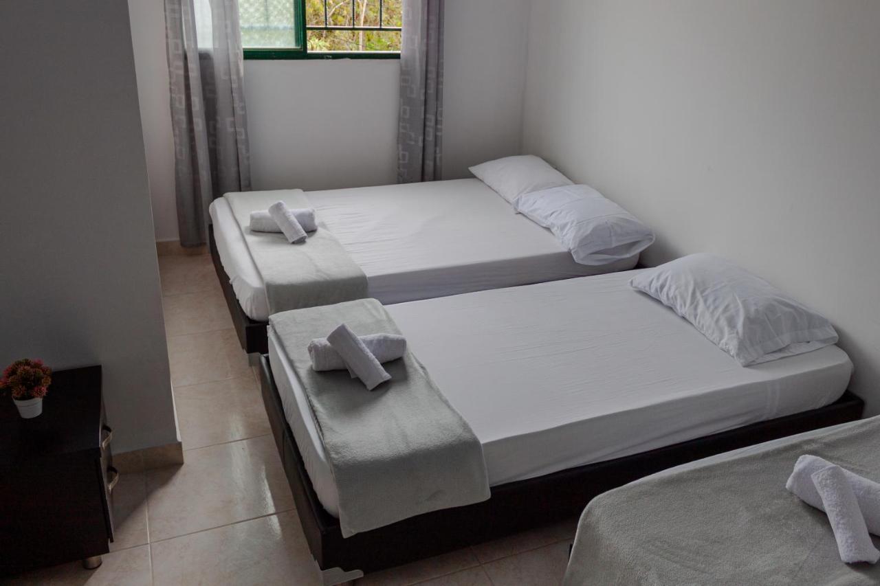 Los Nonos Hostel Guadalupe Buitenkant foto