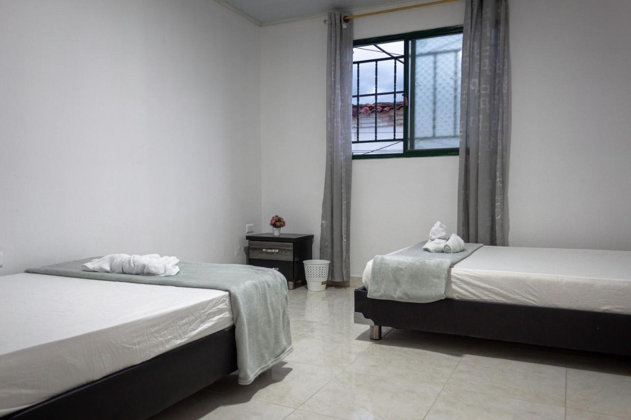 Los Nonos Hostel Guadalupe Buitenkant foto
